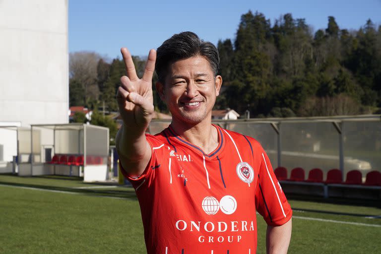 Kazu Miura, siempre con una sonrisa, vigente y en actividad