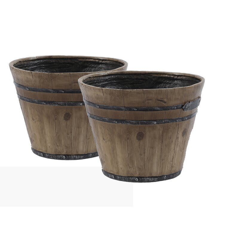 3) Hearns 2-Piece Barrel Planter Set