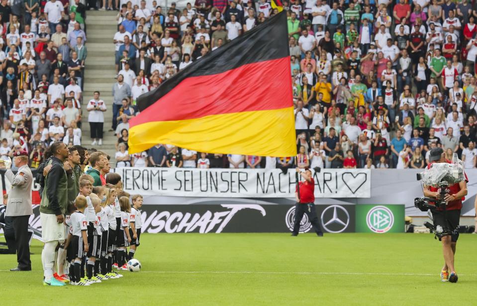 SEI MEIN NACHBAR, JEROME BOATENG