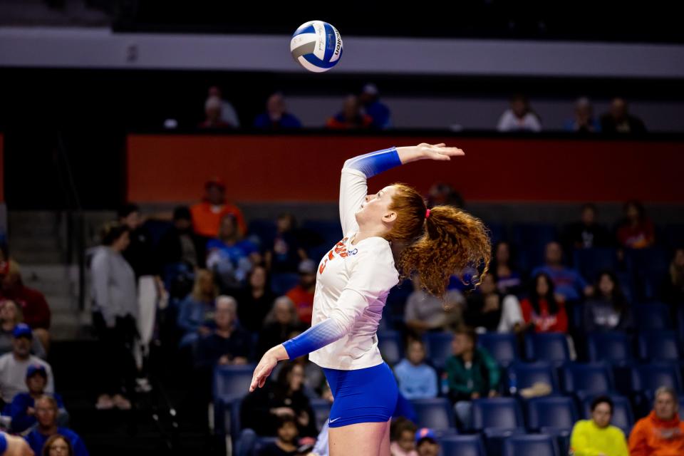 Florida Gators setter Alexis Stucky (5) serves the ball during the first set against the Georgia Bulldogs at Exactech Arena at the University of Florida in Gainesville, FL on Wednesday, October 19, 2022. [Matt Pendleton/Gainesville Sun]