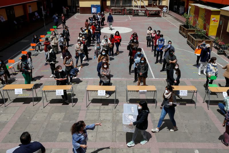 Referendum on a new Chilean constitution, in Valparaiso