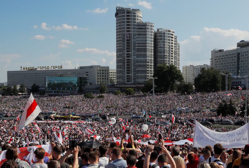 FOTO DE ARCHIVO: Manifestación contra los resultados de las elecciones presidenciales en Bielorrusia. La ola de protestas pide la dimisión de Alexander Lukashenko y la liberación de los presos políticos