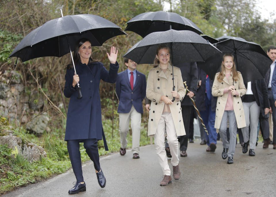 Doña Letizia y sus dos hijas en 2019. (Photo by Damián Arienza/Europa Press via Getty Images) (Photo by Europa Press News/Europa Press via Getty Images)