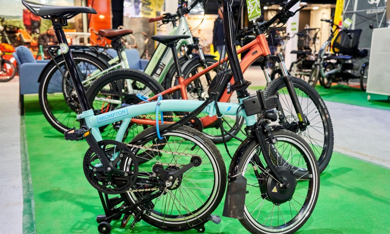<span>Brompton’s high-end electric bike developed intermittent power problems within the warranty period.</span><span>Photograph: Frank Heinz/Alamy</span>
