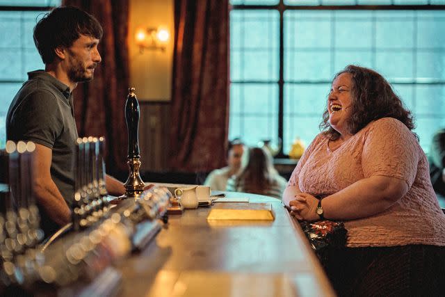 <p>Ed Miller/Netflix</p> Richard Gadd as Donny (left) and Jessica Gunning as Martha in 'Baby Reindeer'