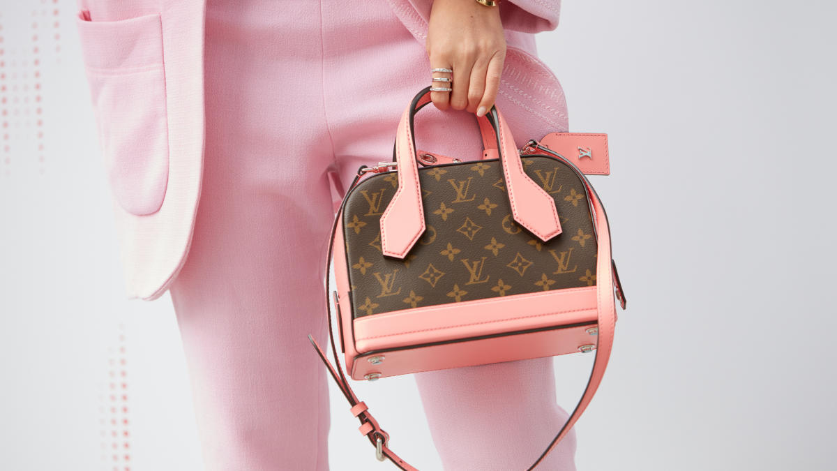 The Louis Vuitton City Bags Tome - BagAddicts Anonymous