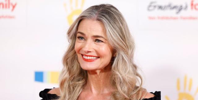 Paulina Porizkova 57 Poses Nude On Instagram To ‘celebrate Her Body