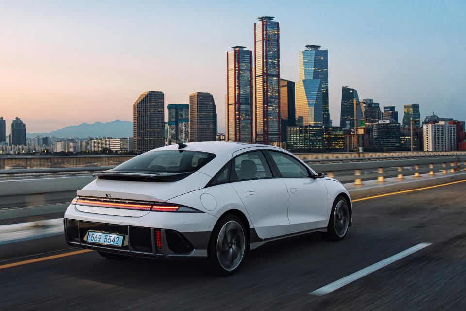 The Ioniq 6 offers a range of up to 320 miles. (Hyundai)