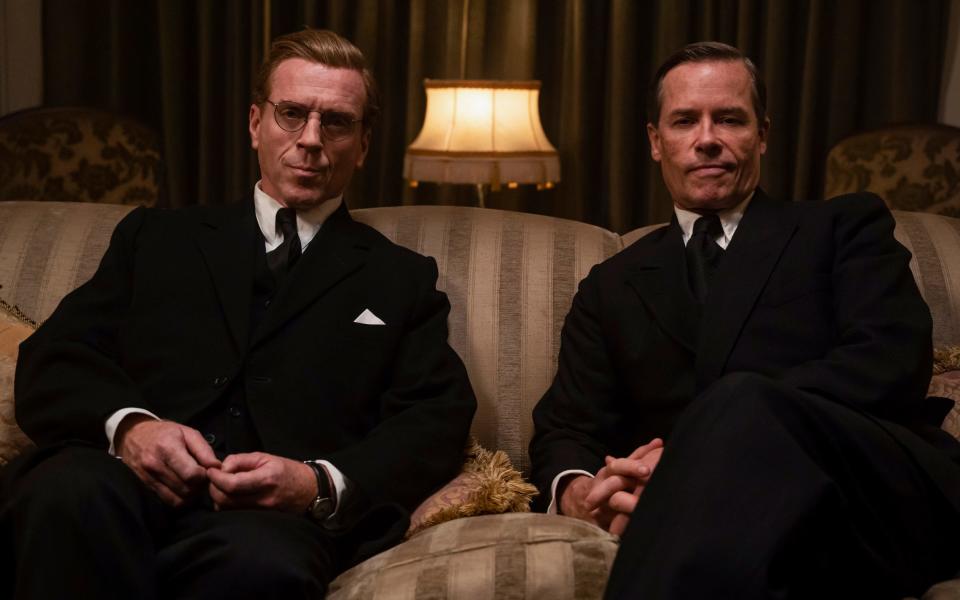 Damian Lewis as Nicholas Elliott and Guy Pearce as Kim Philby - Sony Pictures Television/Sam Taylor
