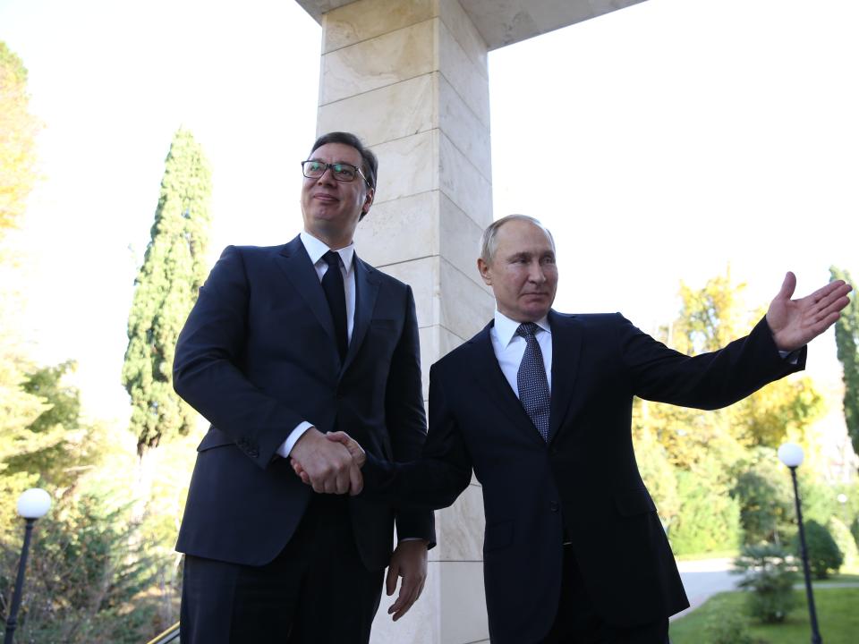 Russian President Vladimir Putin (right) with Serbian President Aleksandar Vucic (left)