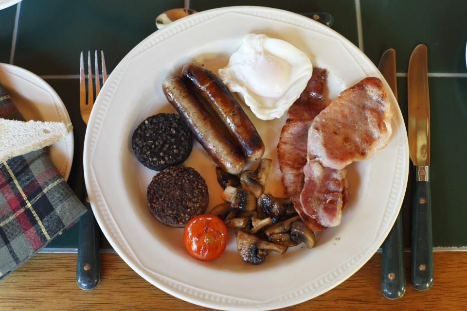 14) Irish Breakfast