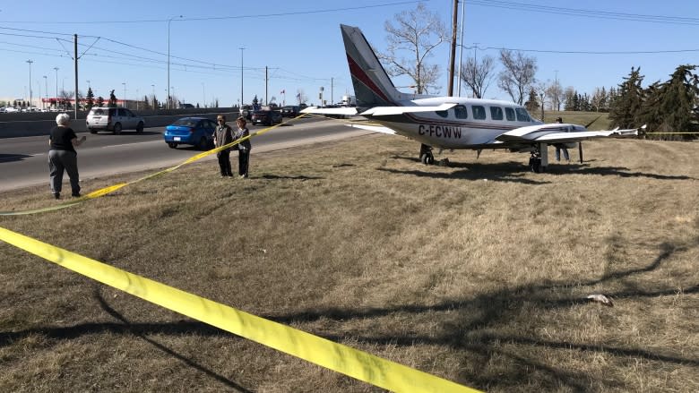 Plane crew that landed on Calgary road did 'exemplary job', says company