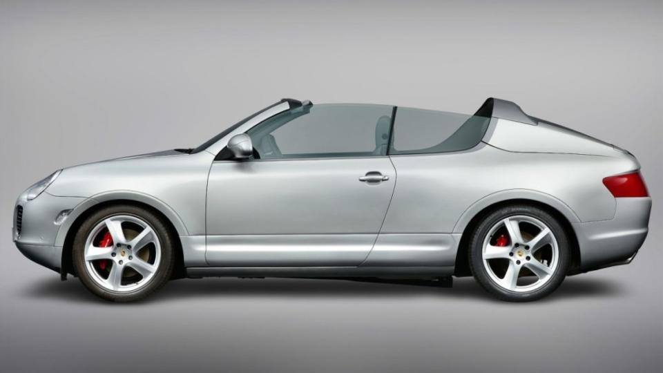 Cayenne Convertible車側線條融入911 Targa的設計元素。(圖片來源/ Porsche)