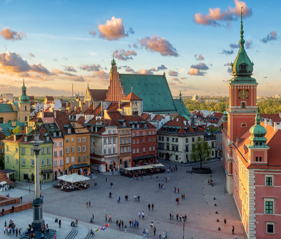 Old Town Warsaw is furnished with history, cafes, and a Castle Square with breathing room. <p>MikeMareen/Getty Images</p>