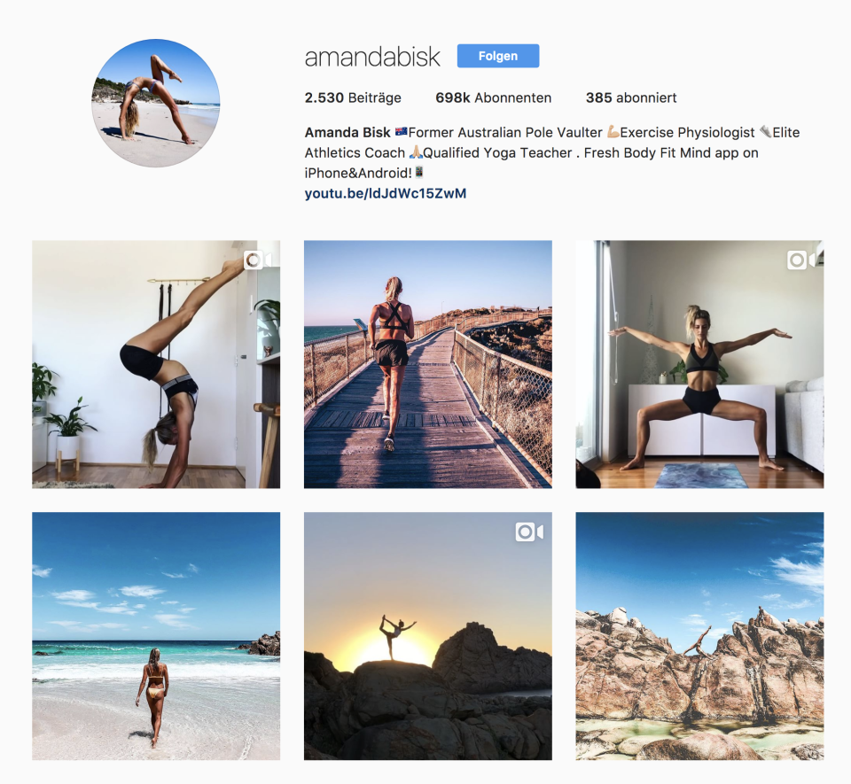 <p>Der Fitness-Blog, der mehr kann, als nur gut aussehen! Wie viel man allein mit gesunder Ernährung und Sport erreichen kann, zeigt die ehemalige Stabhochspringerin Amanda Bisk. Weil bei ihr das chronische Fatigue-Syndrom diagnostiziert wurde, sollte sie mit dem Sport aufhören. Doch statt Medikamente zu nehmen, fand Amanda dank Yoga und bewusster Ernährung zurück in ein aktives, gesundes Leben. Kleine Übungen, große Wirkung. (Bild: Instagram/amandabisk) </p>