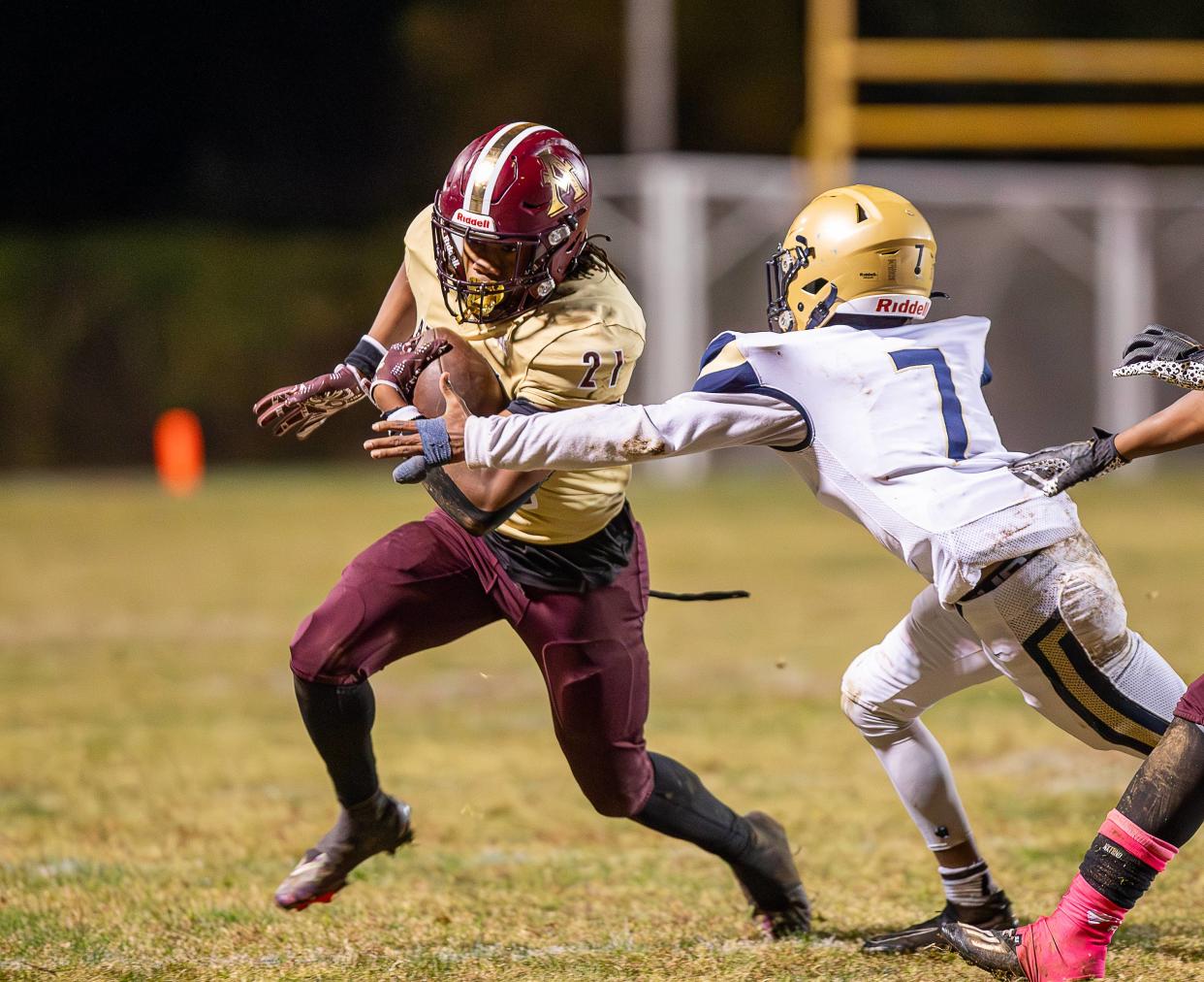 Atherton running back Micheal Curry (21) averaged 8.4 yards per carry last season.