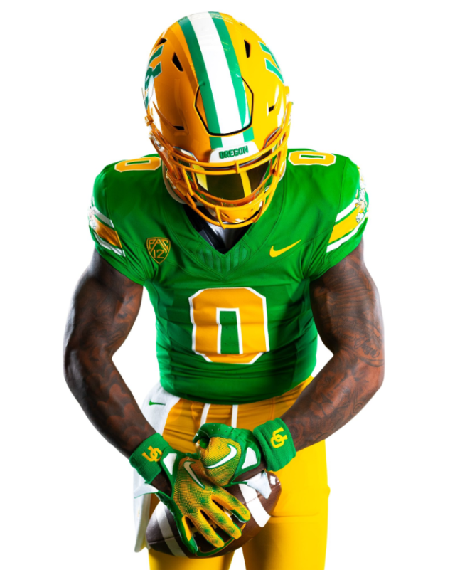 LOOK: Oregon Ducks release uniform combinations for Eastern Washington