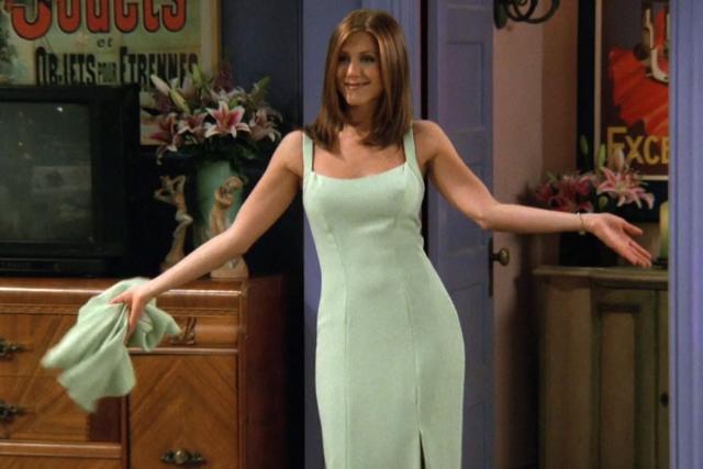 How to Dress Like Rachel Green From Friends