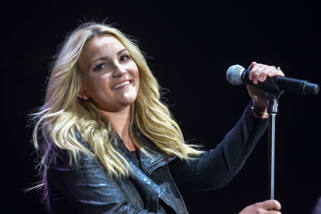 Jamie Lynn Spears - John Weast - Getty Images Entertainment - GettyImages-459121730 Jamie Lynn Spears opens for Alabama at United Supermarkets Arena on November 16th, 2014 in Lubbock, Texas. (Photo by John Weast/Getty Images)