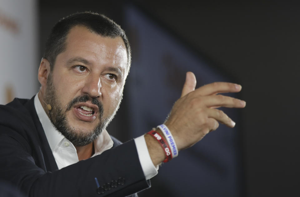 Italiens Innenminister Matteo Salvini ist bekannt für seinen harten Migrationskurs. (Bild: AP Photo/Luca Bruni)