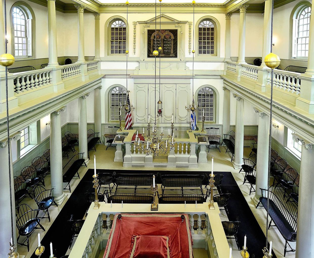 Touro Synagogue, Newport Rhode Island, Interior