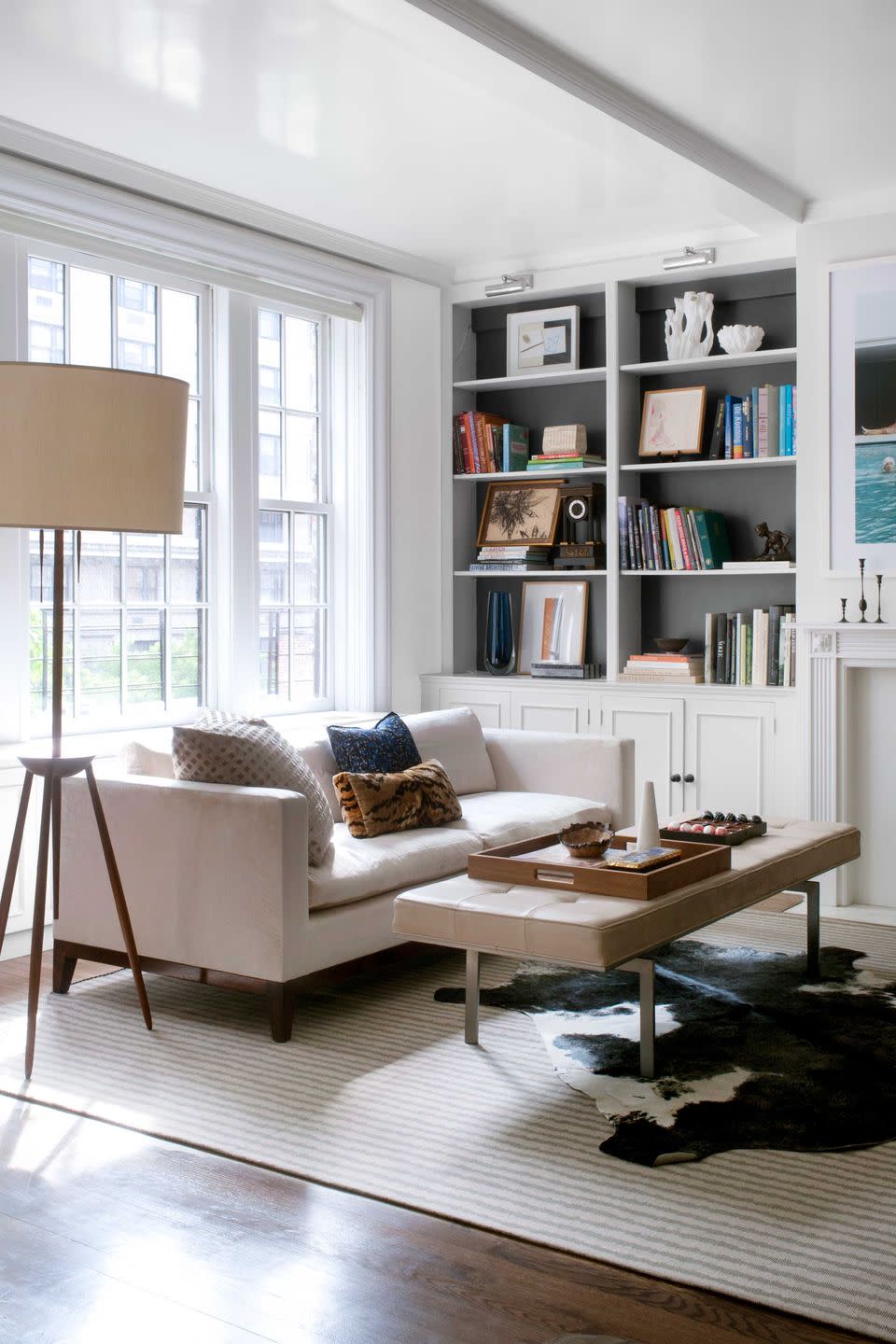 Neutral: Simply White OC-117, Benjamin Moore