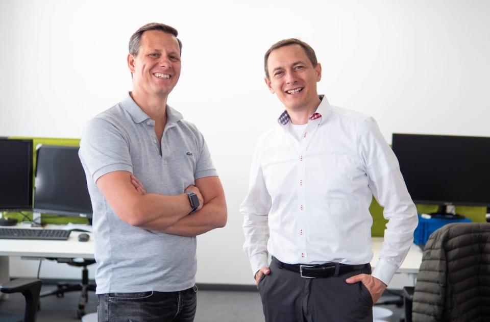 Aaron Spiegelburg und Marco Pr&#xfc;glmeier (rechts) haben bei BMW Karriere gemacht, bevor sie Noyes Technologies gegr&#xfc;ndet haben 