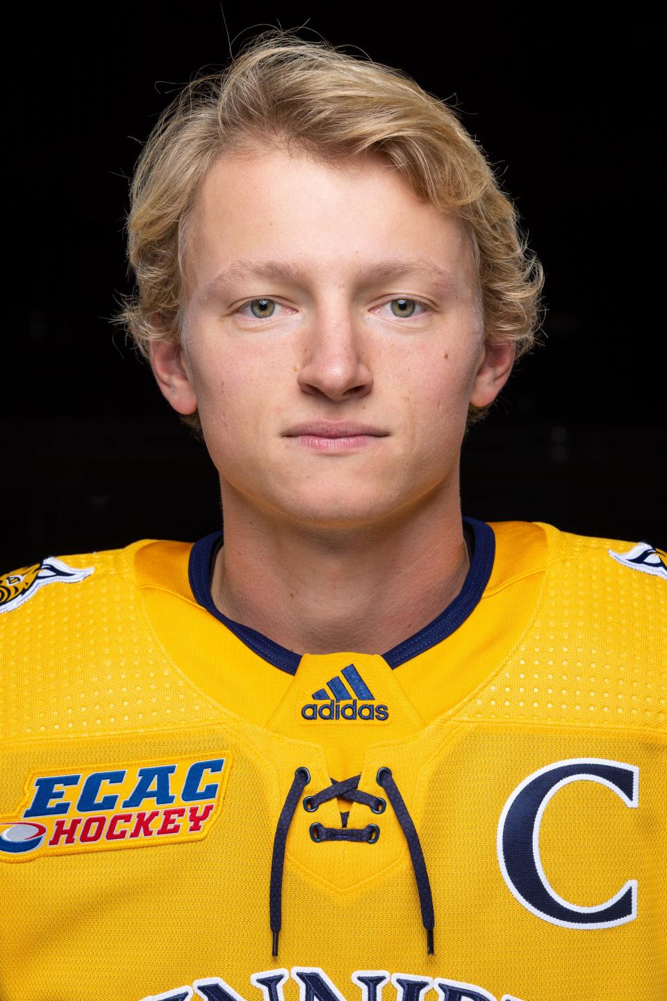 Quinnipiac defenseman Zach Metsa, a native of Delafield.