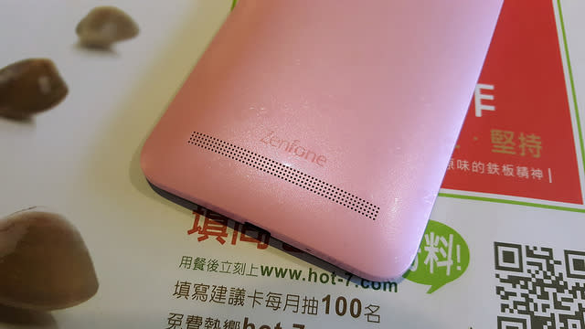 Zenfone Selfie 動手玩實拍 & imos保護貼包膜記