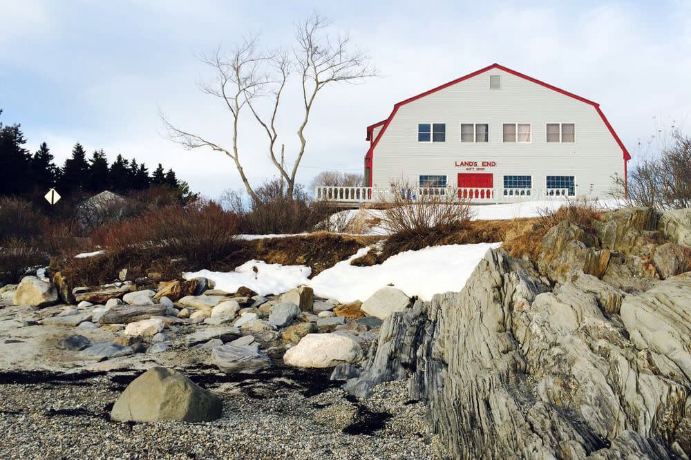 Land's End Gift Shop, Maine