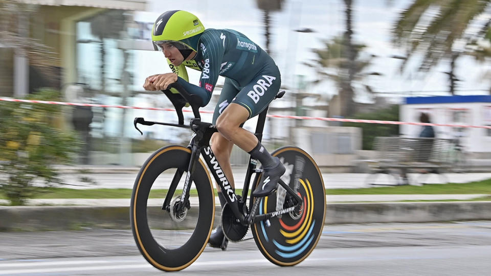 Specialized S-Works TT5 time-trial helmet with soon-to-be UCI-illegal aero neck sock for Bora-Hansgrohe at Tirreno-Adriatico
