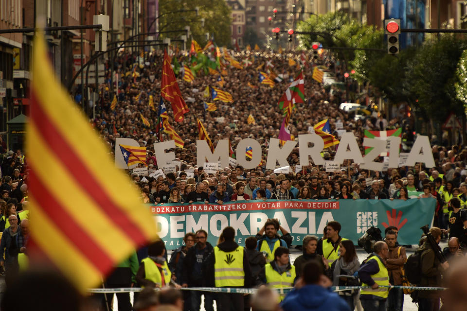 <p>Pro independence supporters wave “estelada” or pro independence flags during a rally in support for the secession of the Catalonia region from Spain, in Bilbao, northern Spain, Saturday, Sept. 16, 2017. (Photo: Alvaro Barrientos/AP) </p>