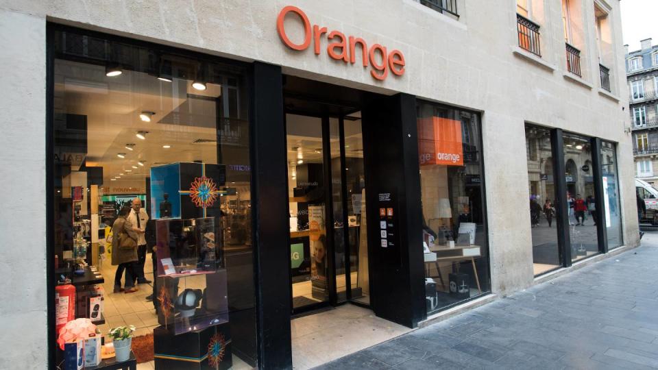 Devanture de la Boutique Orange à Bordeaux 