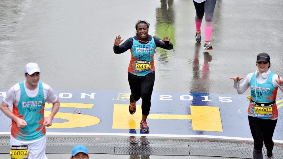 uzo aduba boston marathon