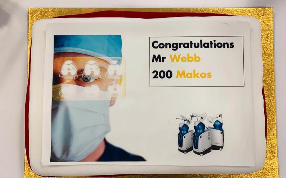 Copy pix show knee surgeon and former England rugby international Jonathan Webb at the Nuffield Hospital in Bristol celebrating his 300th knee operation using the Mako robotic surgical machine Pic Jay Williams 24-01-22 - JAY WILLIAMS