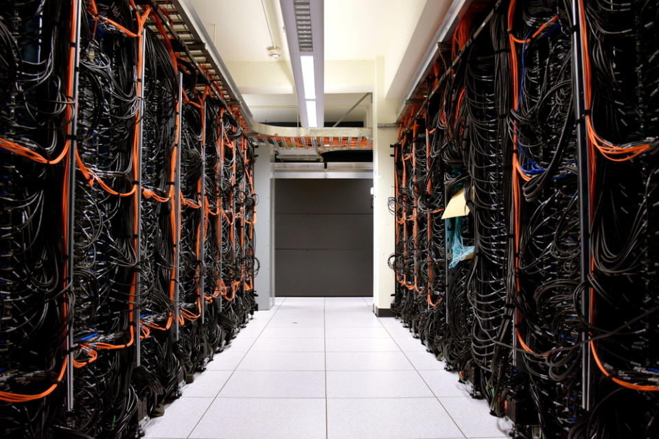 Best Data Center Stocks to Buy Now