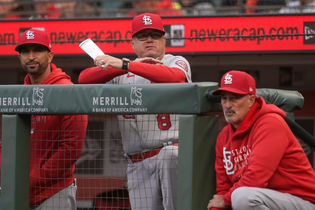 CARDENALES-MARMOL (AP)