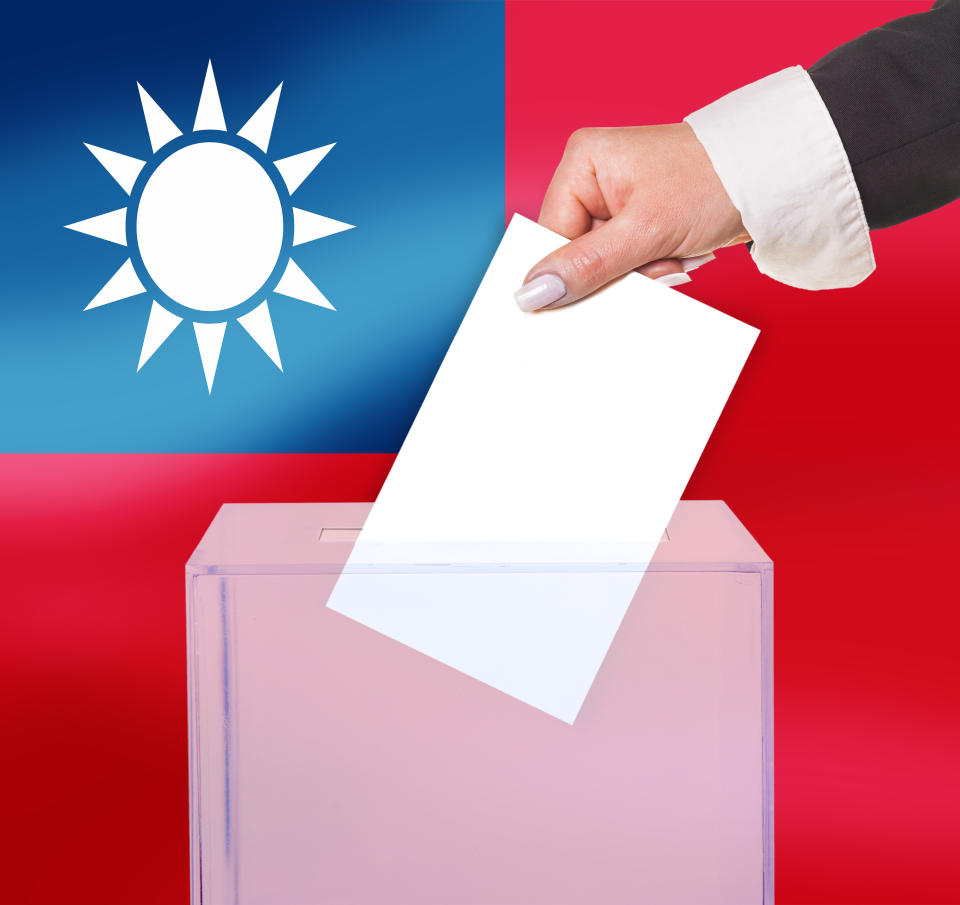 electoral vote by ballot, under the Taiwan flag