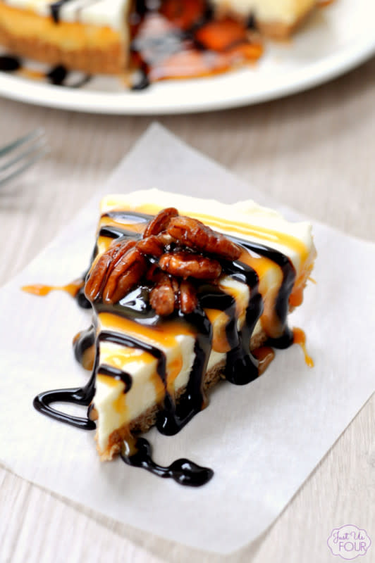 <p>My Suburban Kitchen</p><p>No need to turn on the oven for an utterly decadent dessert.</p><p><strong>Get the recipe: <a href="http://www.mysuburbankitchen.com/2017/05/no-bake-turtle-cheesecake/" rel="nofollow noopener" target="_blank" data-ylk="slk:No Bake Turtle Cheesecake;elm:context_link;itc:0;sec:content-canvas" class="link ">No Bake Turtle Cheesecake</a></strong></p>