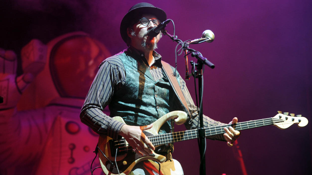  Les Claypool of Primus performs at Day Two of the Bonnaroo Music And Arts Festival on June 10, 2011 in Manchester, Tennessee. 