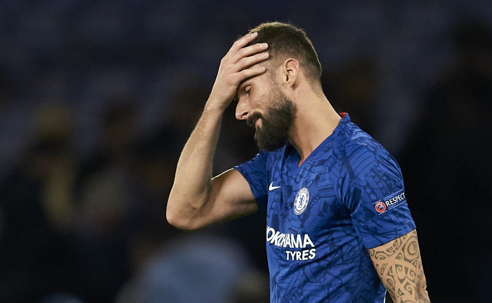 Olivier Giroud remained at Chelsea as January's transfer window slammed shut. (Getty)