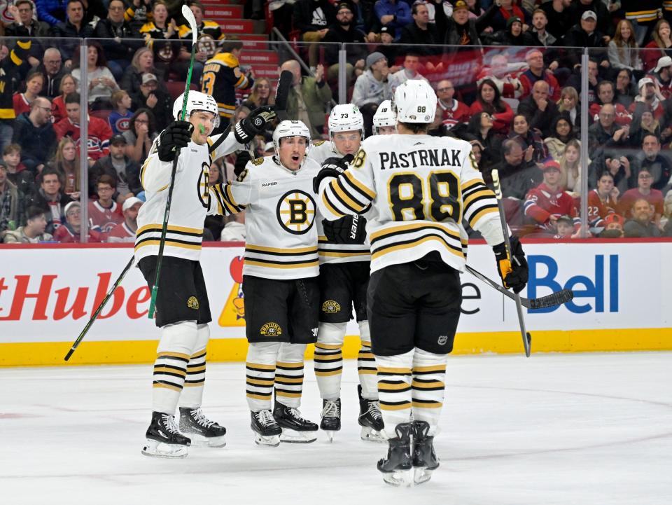 The Boston Bruins have the league's top record at Thanksgiving.