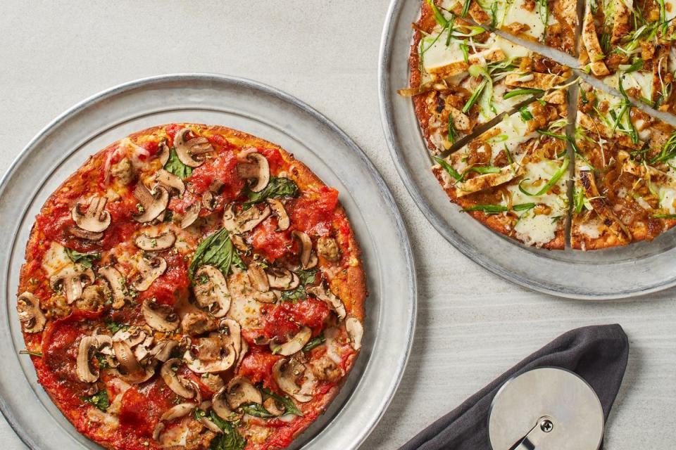 California Pizza Kitchen | Nov. 11, choose a free entree from CPK’s Veterans Day menu. And while supplies last, get a card for a buy-one, get-one pizza, pasta or salad Nov. 12-18. | Details: Biltmore Fashion Park, Camelback Road and 24th Street, Phoenix. 602-553-8382, cpk.com.