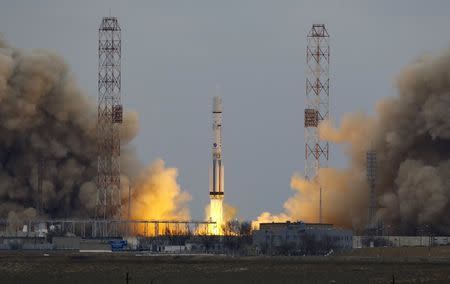 The Proton-M rocket, carrying the ExoMars 2016 spacecraft to Mars, blasts off from the launchpad at the Baikonur cosmodrome, Kazakhstan, March 14, 2016. REUTERS/Shamil Zhumatov