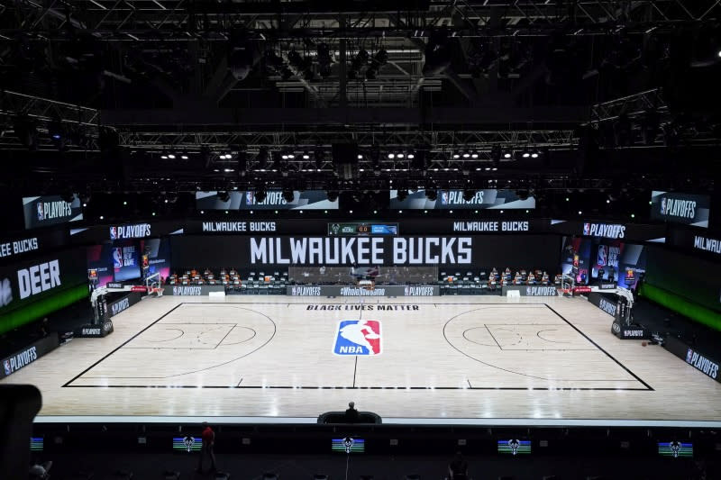 FILE PHOTO: FILE PHOTO: NBA: Playoffs-Orlando Magic at Milwaukee Bucks