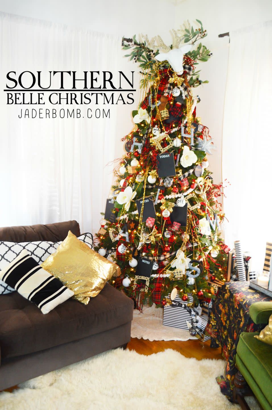 59) Southern Belle Christmas Tree