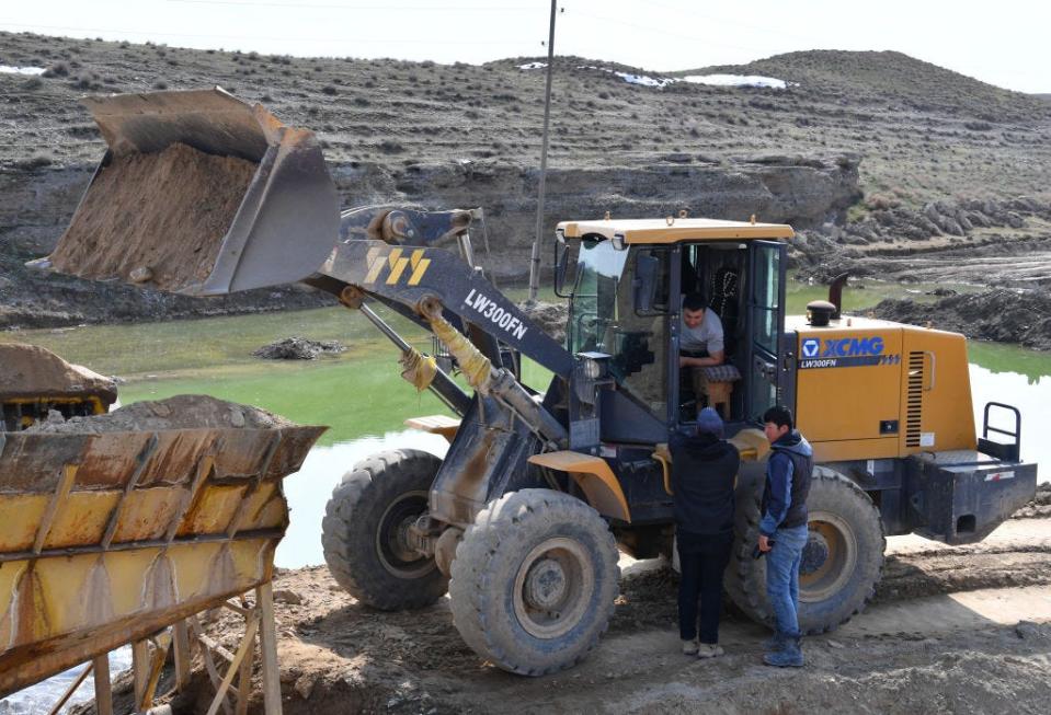 Uzbekistan gold mining in March 2024