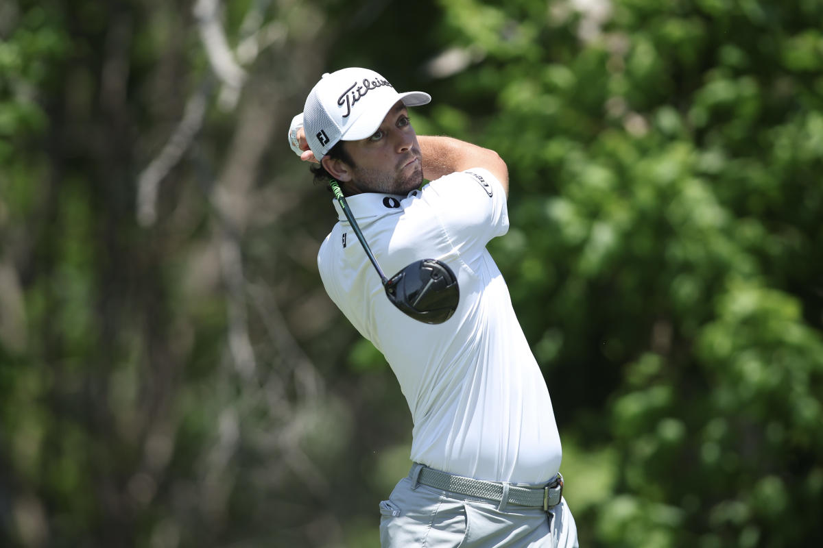 Davis Riley runs away with Charles Schwab Challenge as PGA Tour