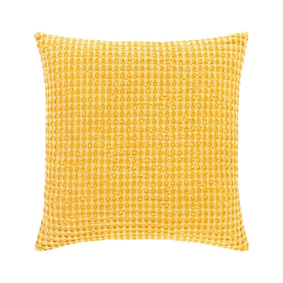 <p><a href="https://go.redirectingat.com?id=74968X1596630&url=https%3A%2F%2Fwww.bedbathandbeyond.com%2FHome-Garden%2FWhitley-Faded-Waffle-Weave-Cotton-Throw-Pillow%2F31488307%2Fproduct.html&sref=https%3A%2F%2Fwww.elle.com%2Ffashion%2Fshopping%2Fg45126594%2Fbest-throw-pillows%2F" rel="nofollow noopener" target="_blank" data-ylk="slk:Shop Now;elm:context_link;itc:0;sec:content-canvas" class="link ">Shop Now</a></p><p>Whitley Faded Waffle Weave Cotton Throw Pillow</p><p>bedbathandbeyond.com</p><p>$21.09</p>