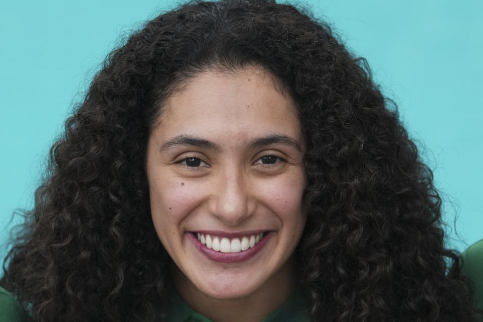 La medallista olímpica mexicana Gabriela Agúndez sonríe el viernes 7 de junio de 2024, en la capital de su país (AP Foto/Marco Ugarte)